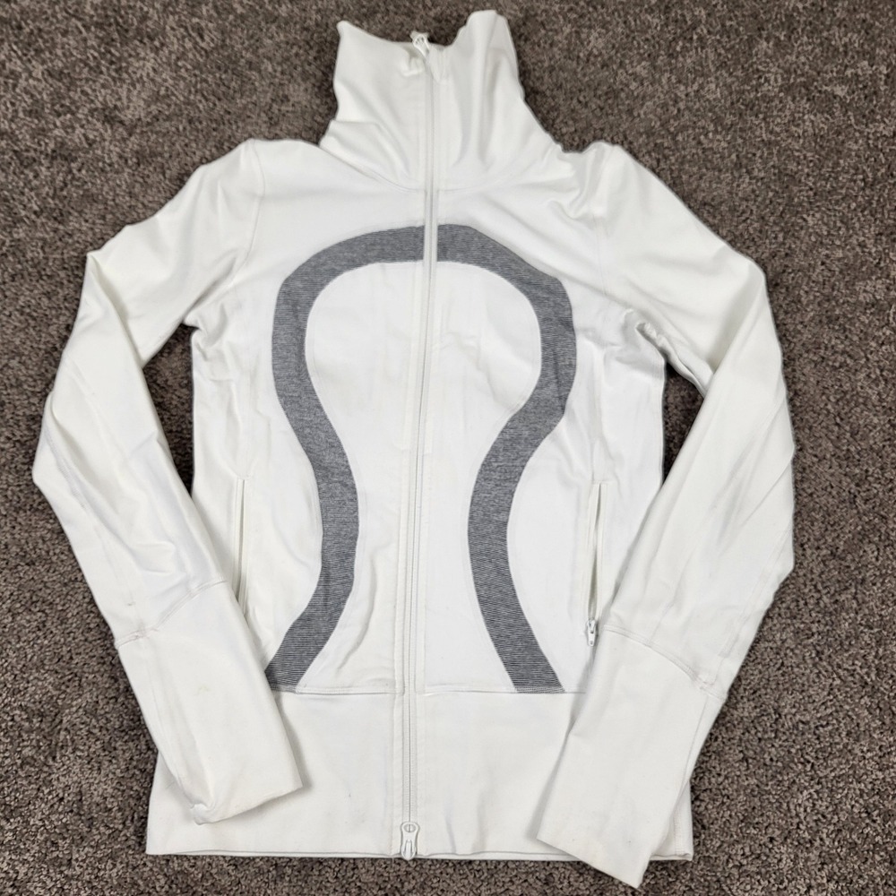 Lululemon Women's Shape Jacket Full Zip Contrast Front Omega Logo White Size 4